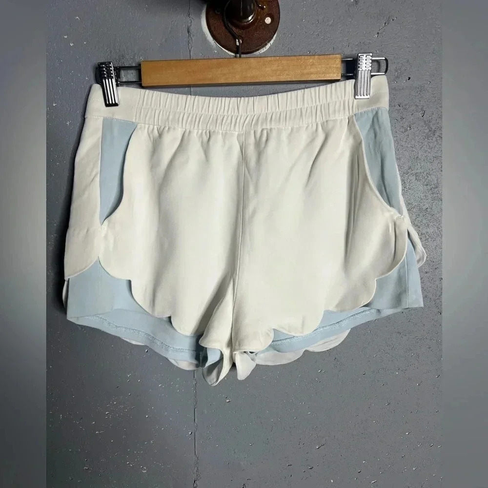 A.L.C. Scalloped Shorts, fun and feminine. Size 2